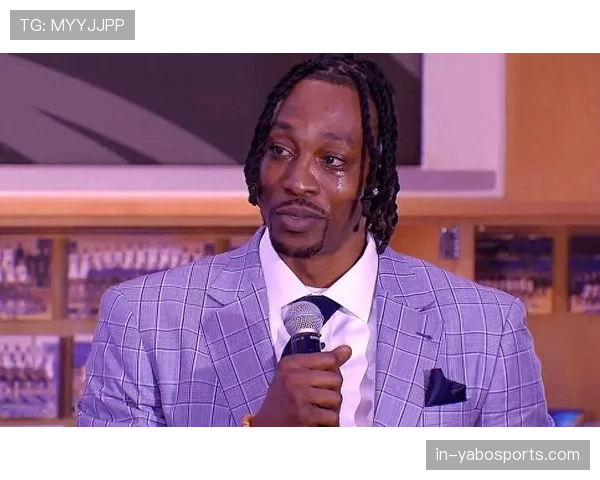 四川女篮力克上海浦发银行 霍华德22分12篮板统治内线