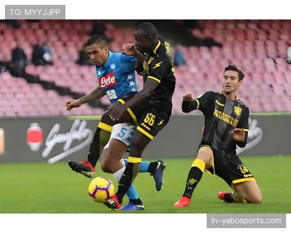 那不勒斯防守依赖团队协作 但个体失误仍会破坏整体