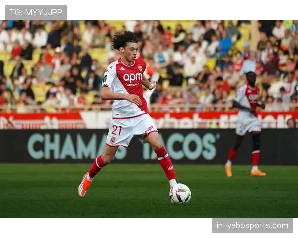 摩纳哥前场压迫执行精度：巴洛贡与阿克利乌什的协同逼抢策略